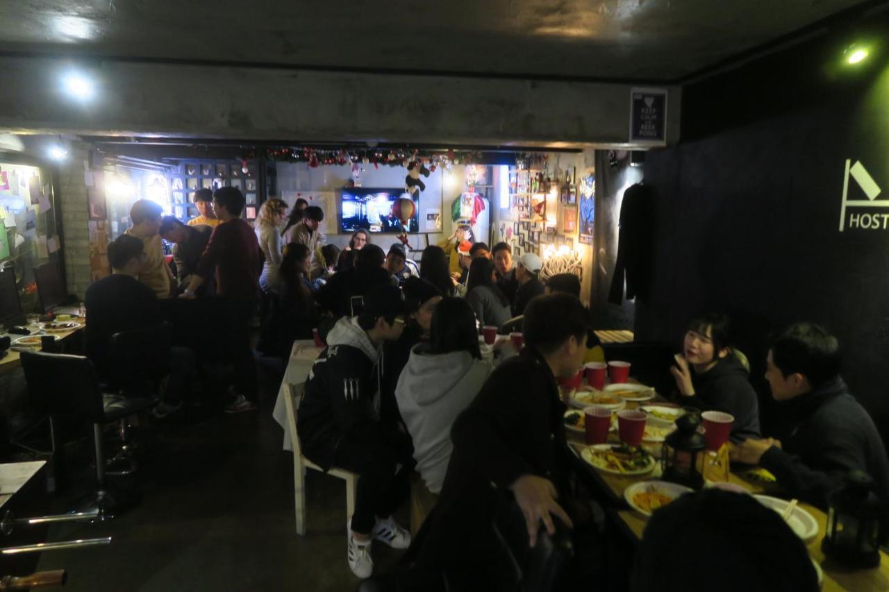 Inno Guesthouse & Bar Hongdae Seoul Luaran gambar